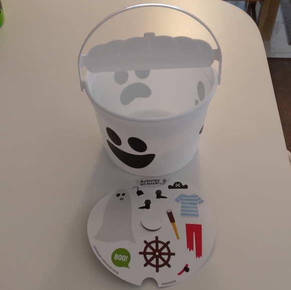 Mcdonald's McBoo Halloween Bucket 2022 + Stickers - Picture 3 of 4